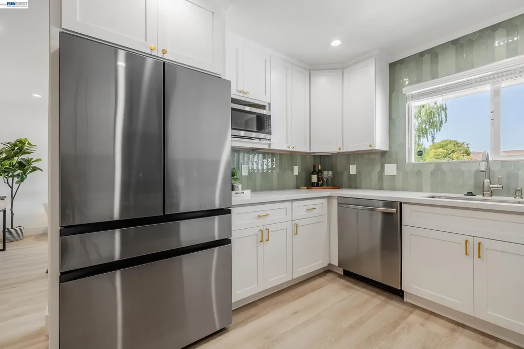 38850 Bonnie Way Fremont CA 94536