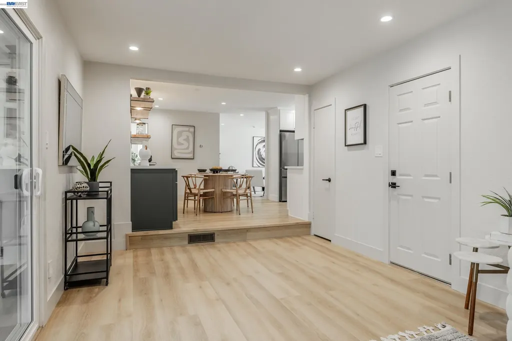 38850 Bonnie Way Fremont CA 94536