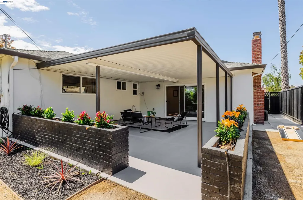 38850 Bonnie Way Fremont CA 94536