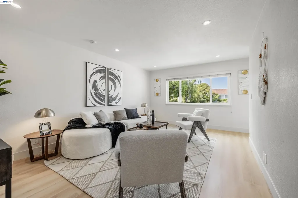 38850 Bonnie Way Fremont CA 94536