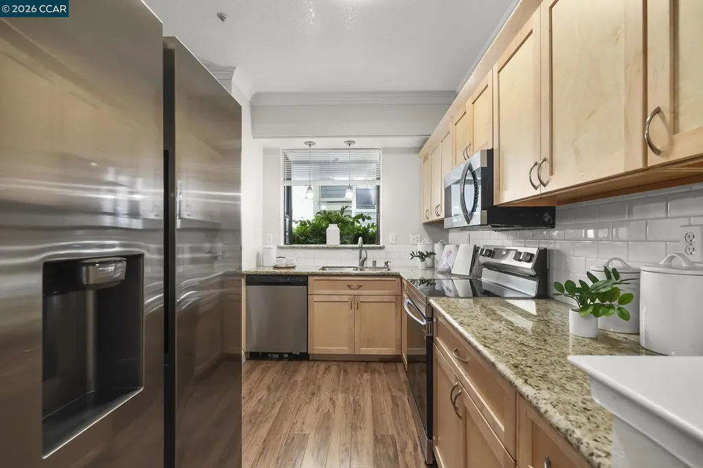 2586 Oak Road Walnut Creek CA 94597