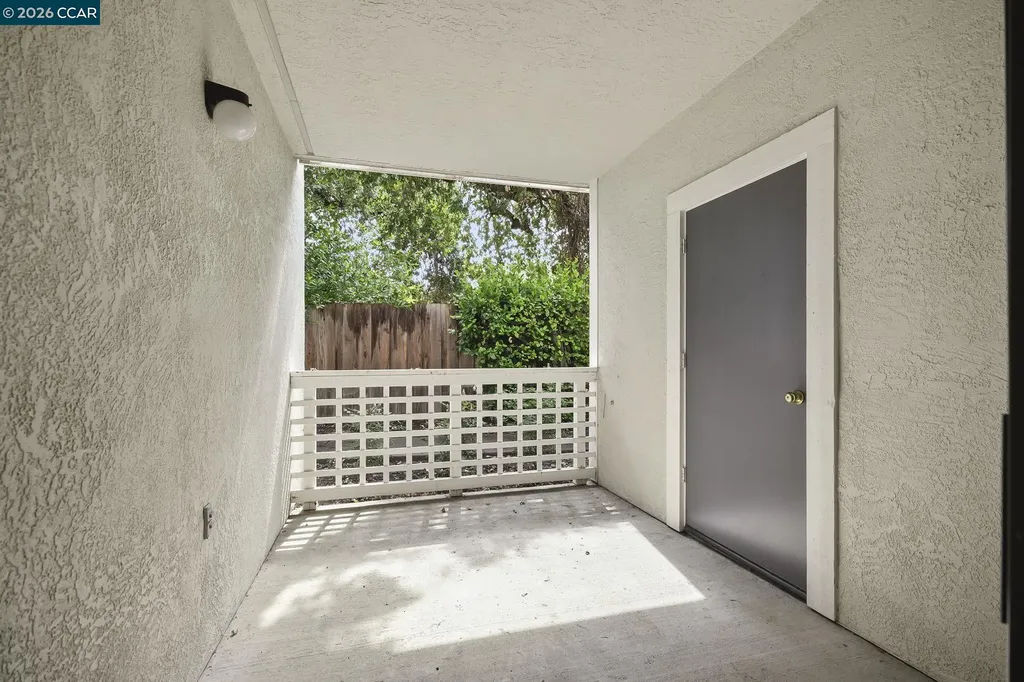 2586 Oak Road Walnut Creek CA 94597
