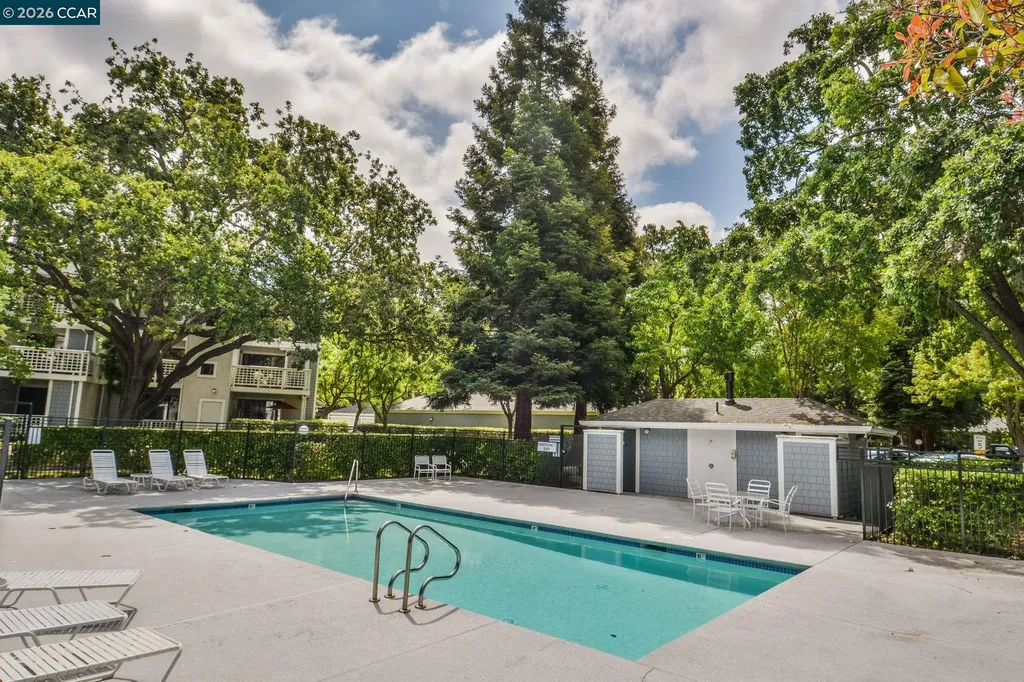 2586 Oak Road Walnut Creek CA 94597