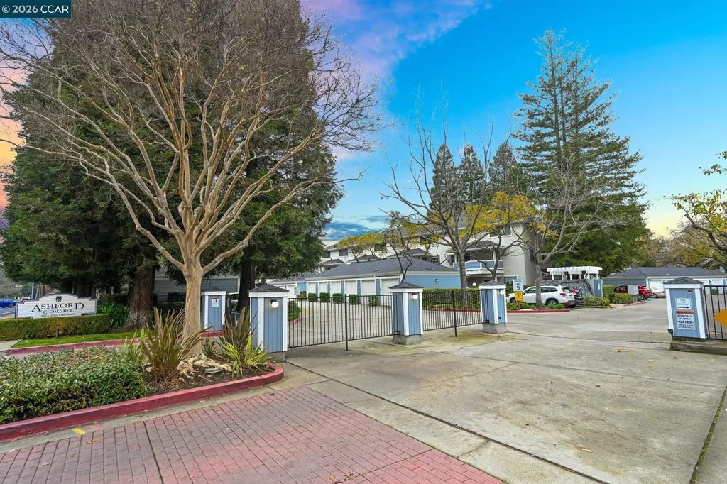2586 Oak Road Walnut Creek CA 94597