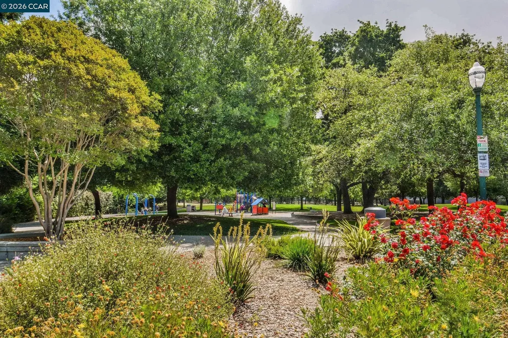 2586 Oak Road Walnut Creek CA 94597