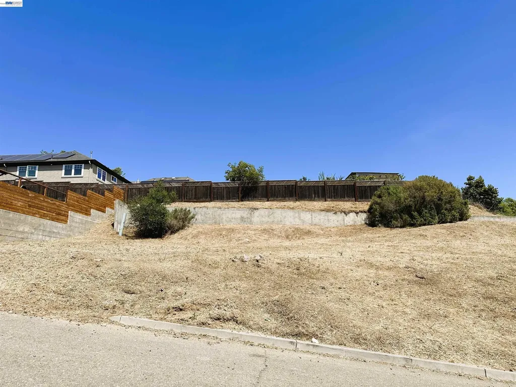 24366 Israel Court Hayward CA 94541