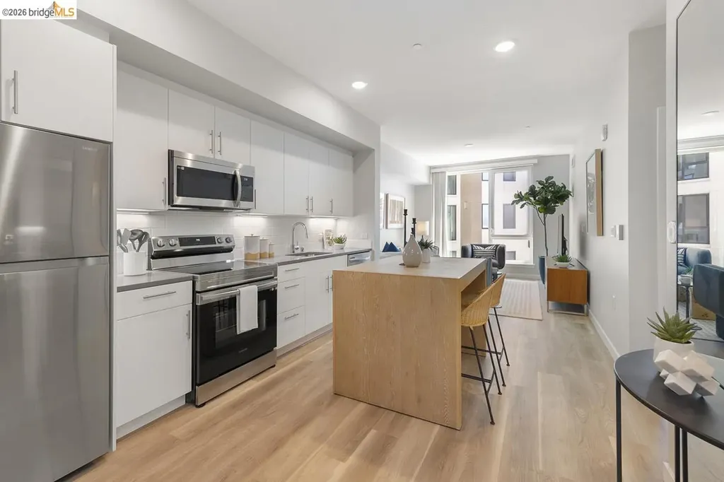 260 Brooklyn Basin Way Oakland CA 94606