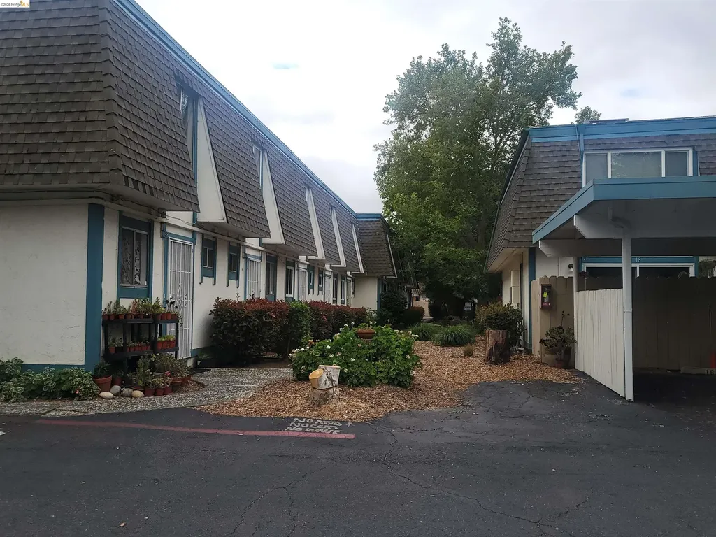 3905 Clayton Road Concord CA 94521