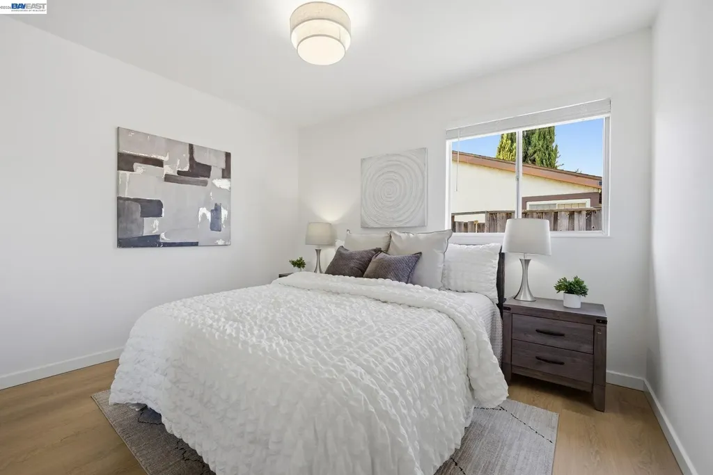 194 Stanislaus Way Hayward CA 94544