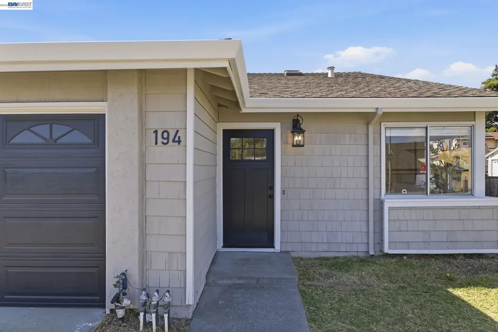 194 Stanislaus Way Hayward CA 94544