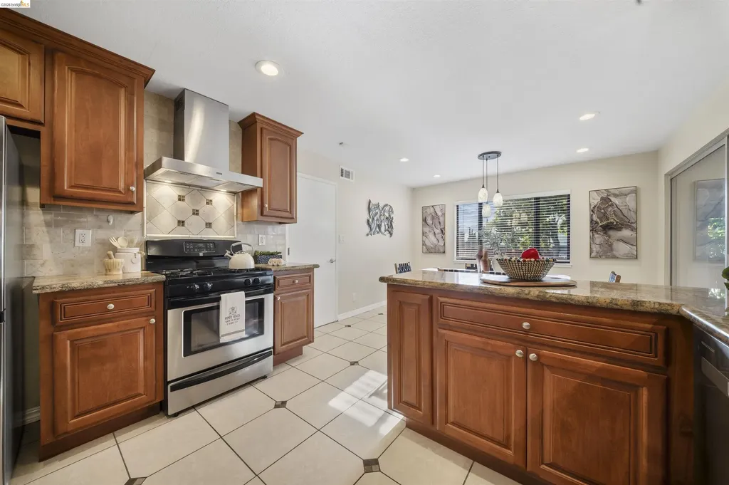 3403 Clearfield Avenue El Sobrante CA 94803