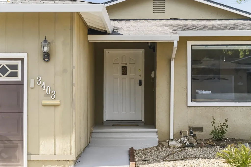 3403 Clearfield Avenue El Sobrante CA 94803