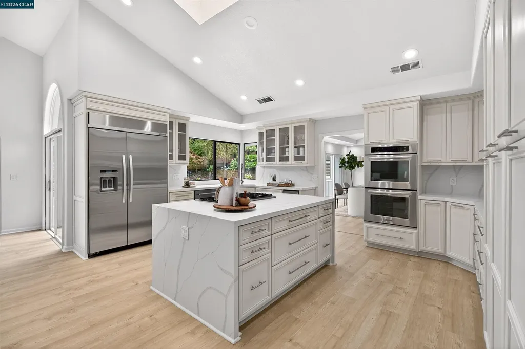 202 Glorietta Boulevard Orinda CA 94563