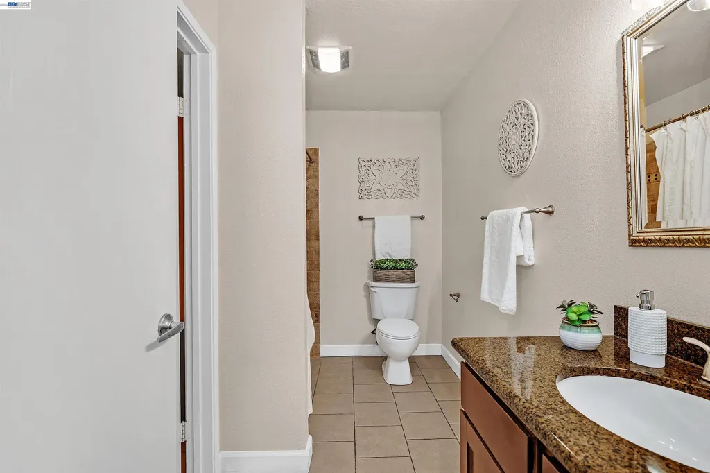 1570 165th Avenue Ashland CA 94578