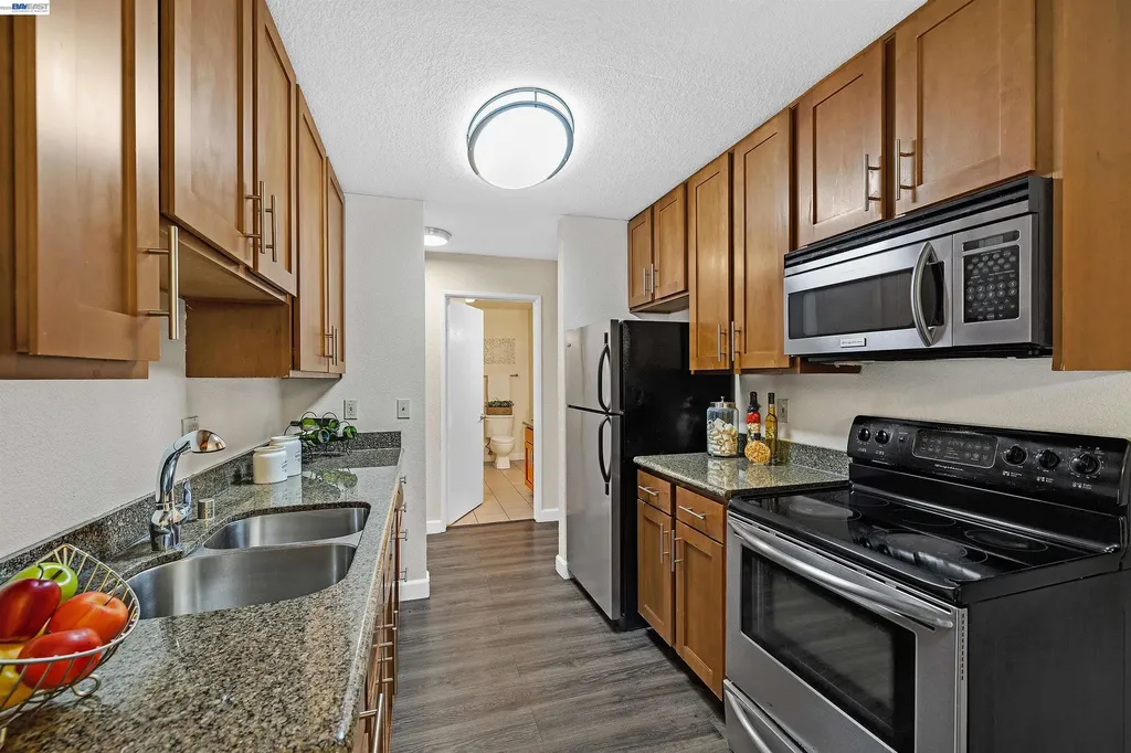 1570 165th Avenue Ashland CA 94578
