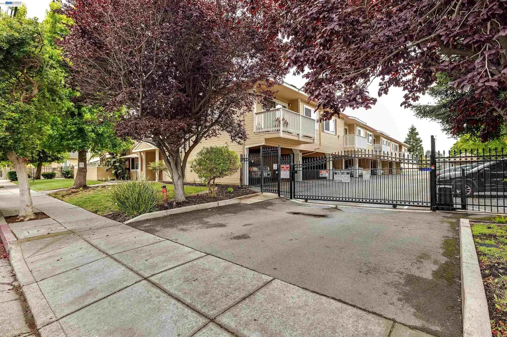 1570 165th Avenue Ashland CA 94578
