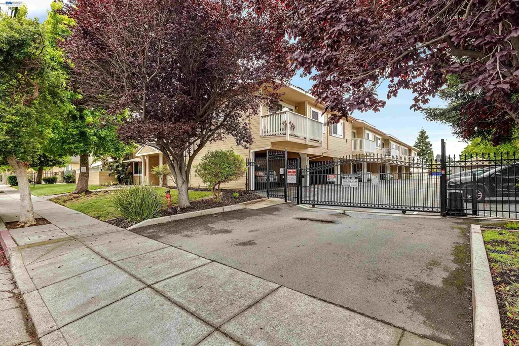 1570 165th Avenue Ashland CA 94578