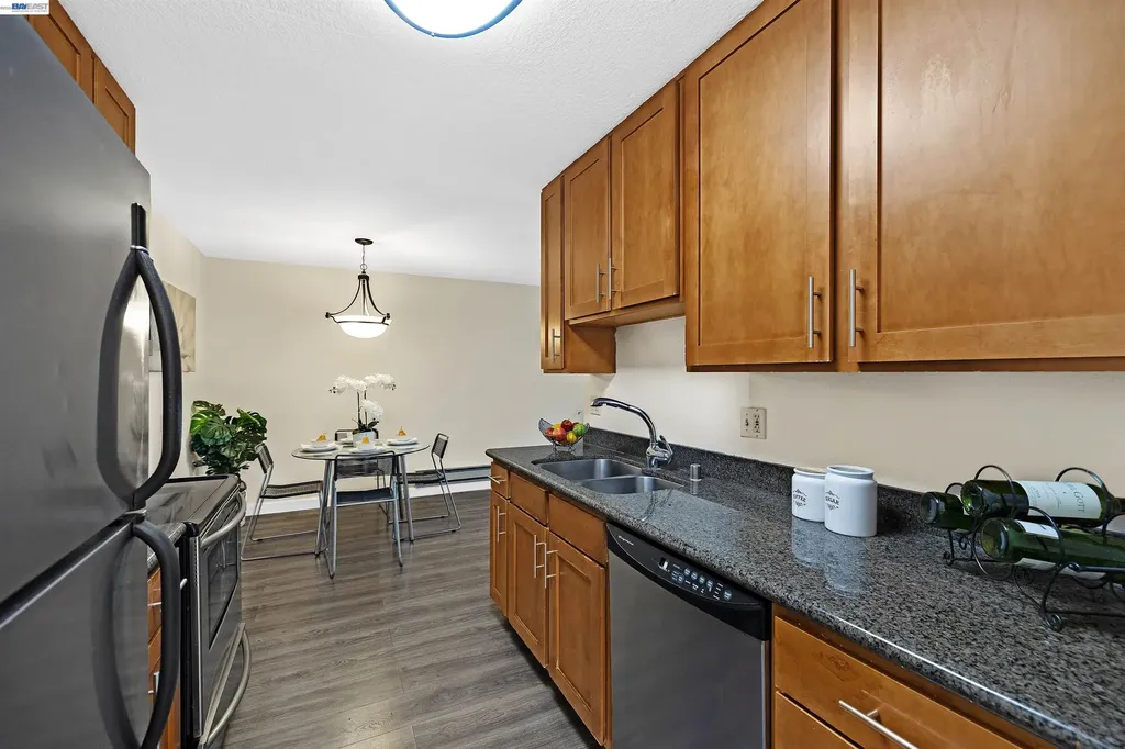 1570 165th Avenue Ashland CA 94578