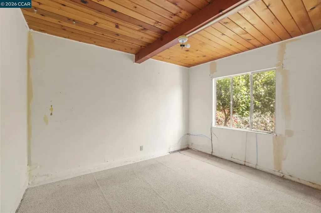 4521 Canyon Road El Sobrante CA 94803