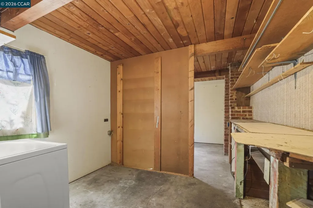 4521 Canyon Road El Sobrante CA 94803