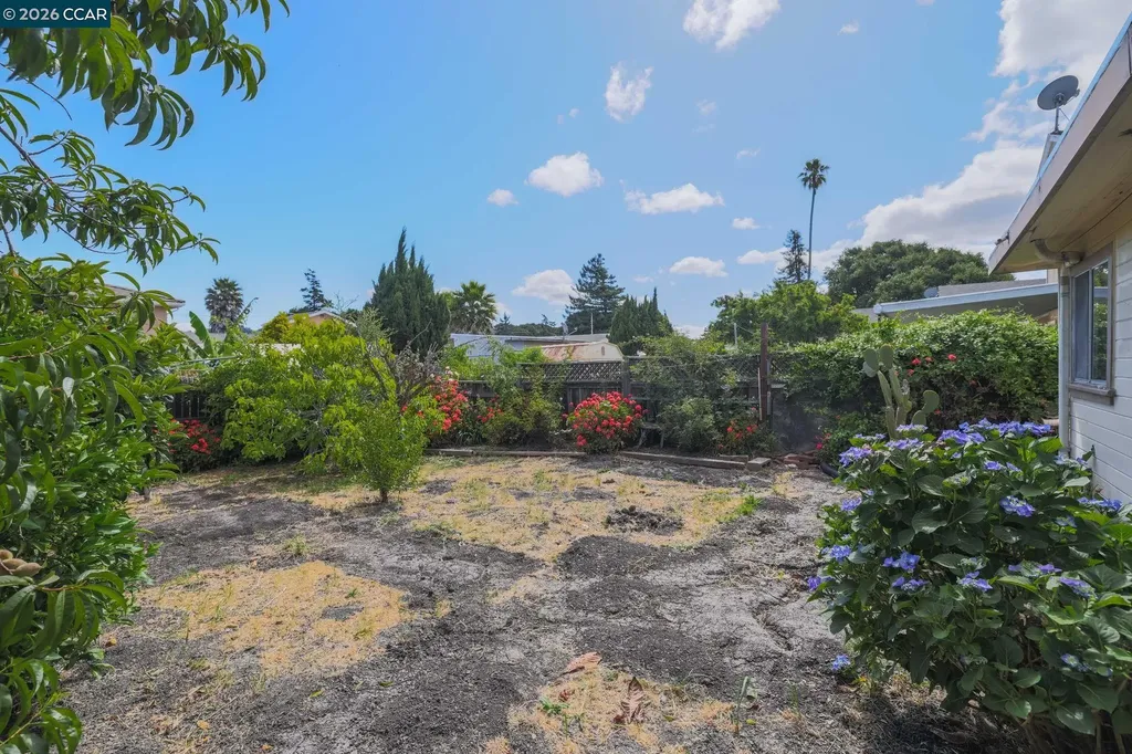 4521 Canyon Road El Sobrante CA 94803
