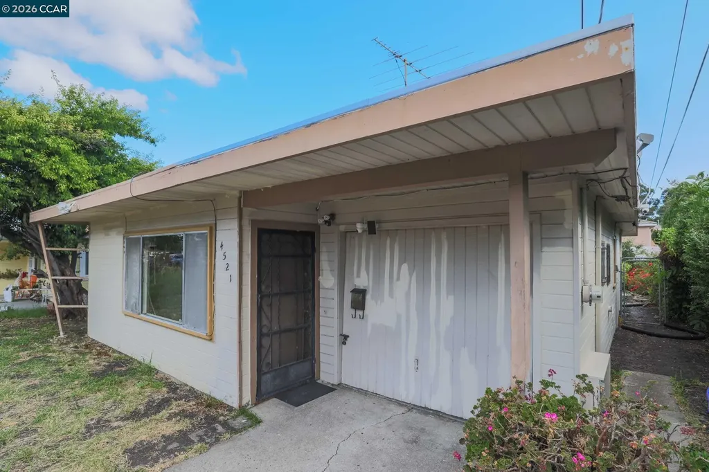 4521 Canyon Road El Sobrante CA 94803