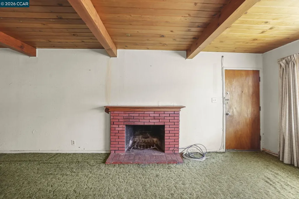 4521 Canyon Road El Sobrante CA 94803