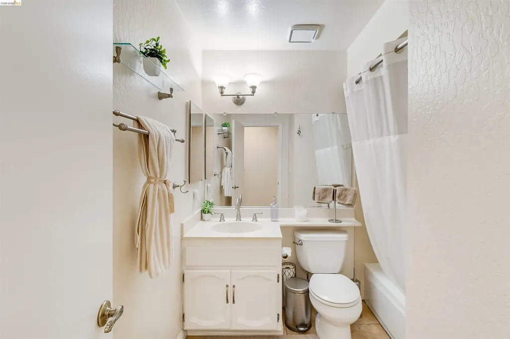 362 Duperu Drive Crockett CA 94525