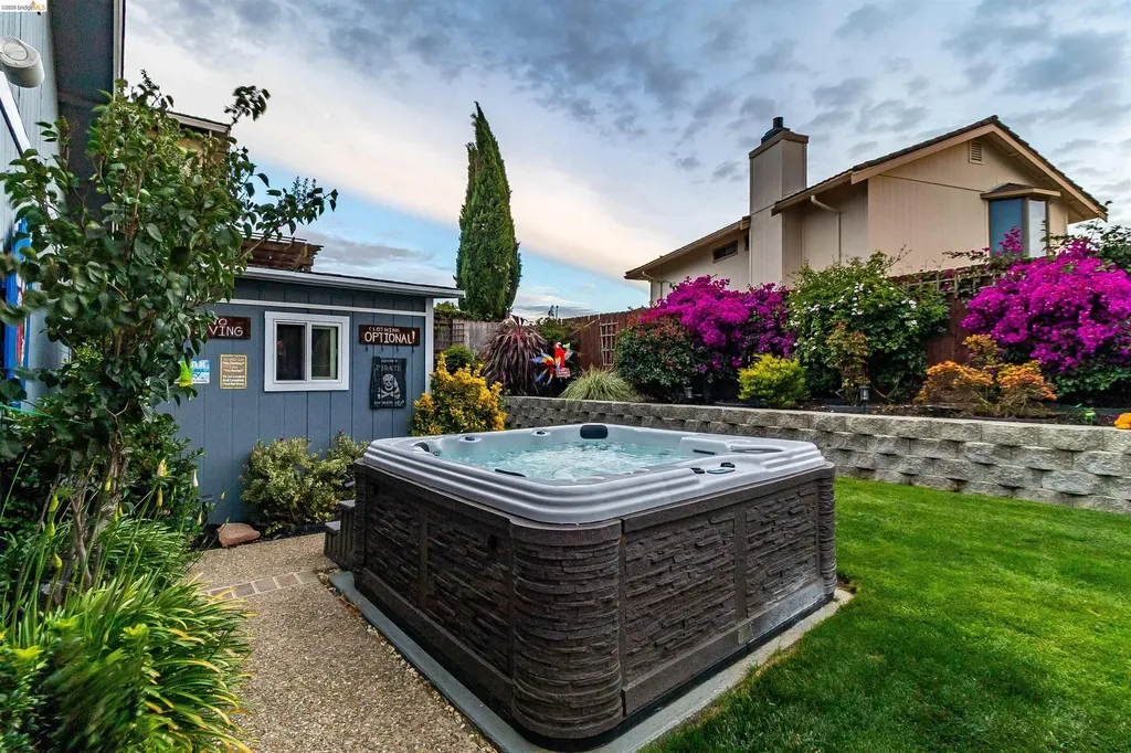 362 Duperu Drive Crockett CA 94525