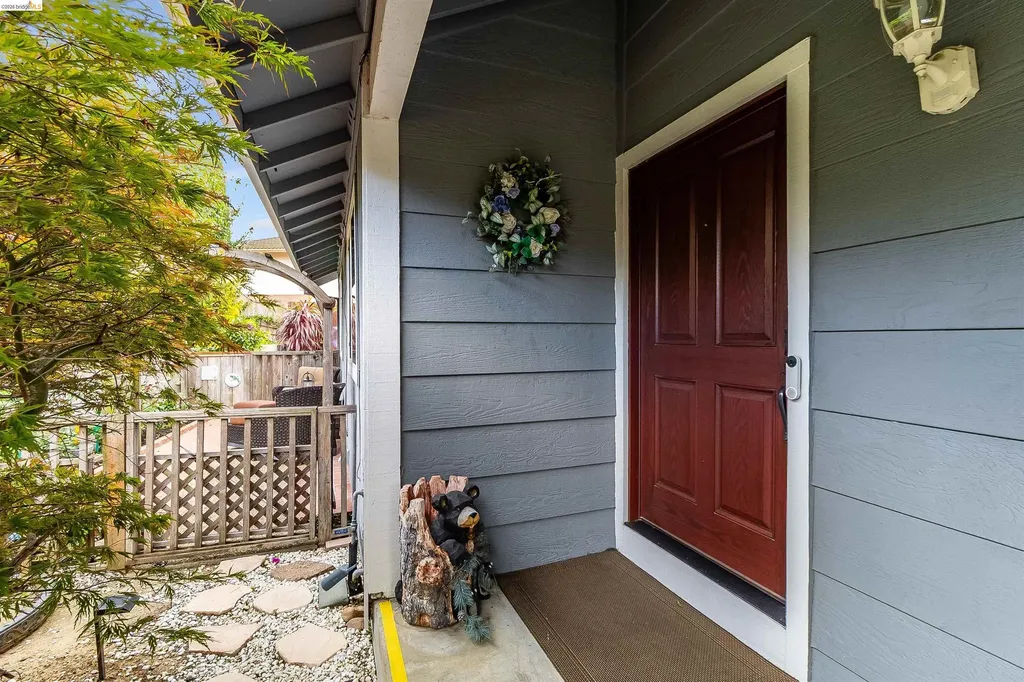 362 Duperu Drive Crockett CA 94525