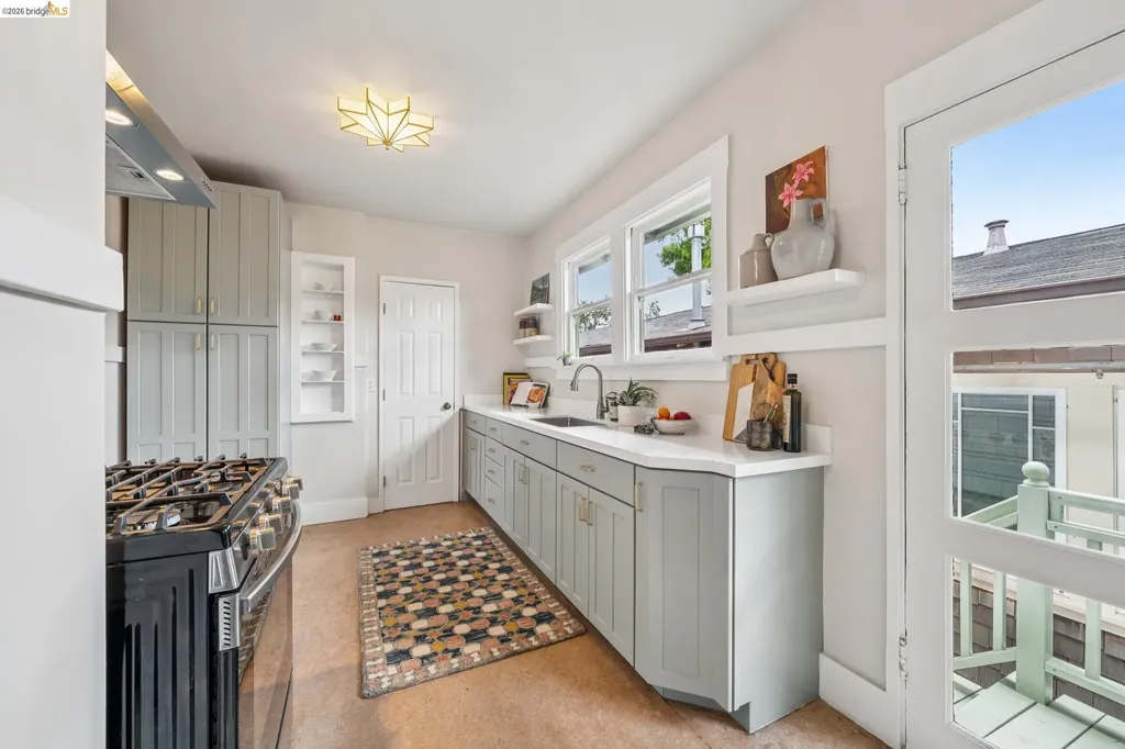 2220 Acton Street Berkeley CA 94702
