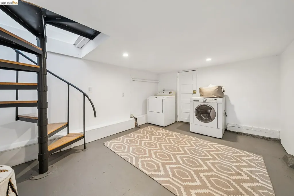 2220 Acton Street Berkeley CA 94702
