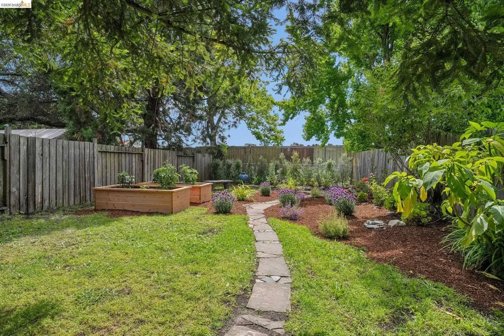 2220 Acton Street Berkeley CA 94702