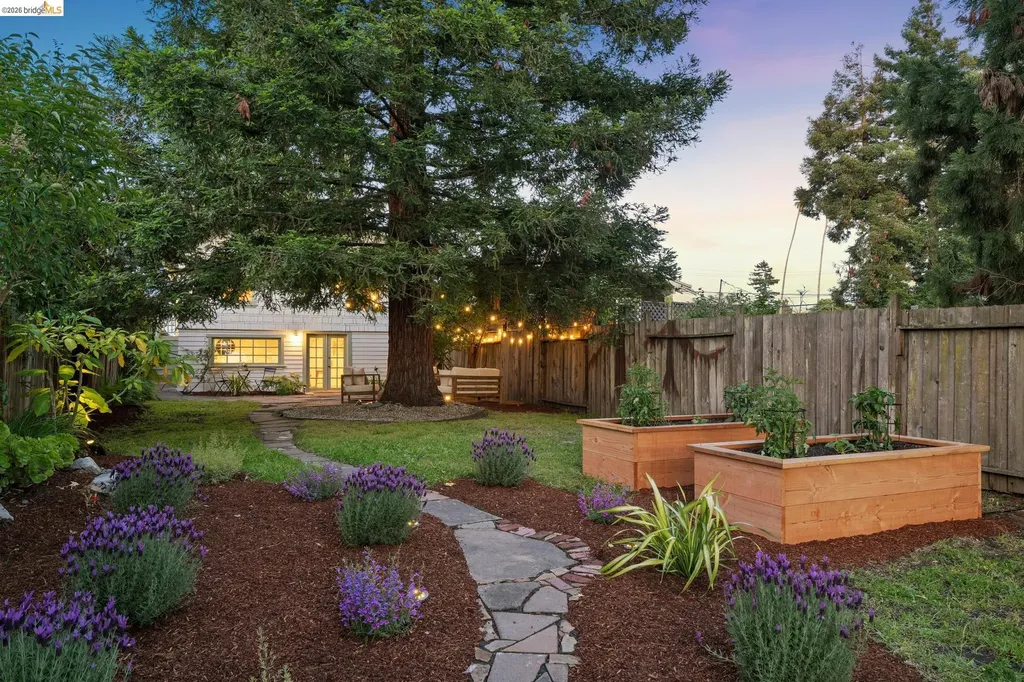 2220 Acton Street Berkeley CA 94702