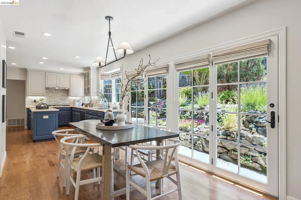 2363 Leimert Boulevard Oakland CA 94602