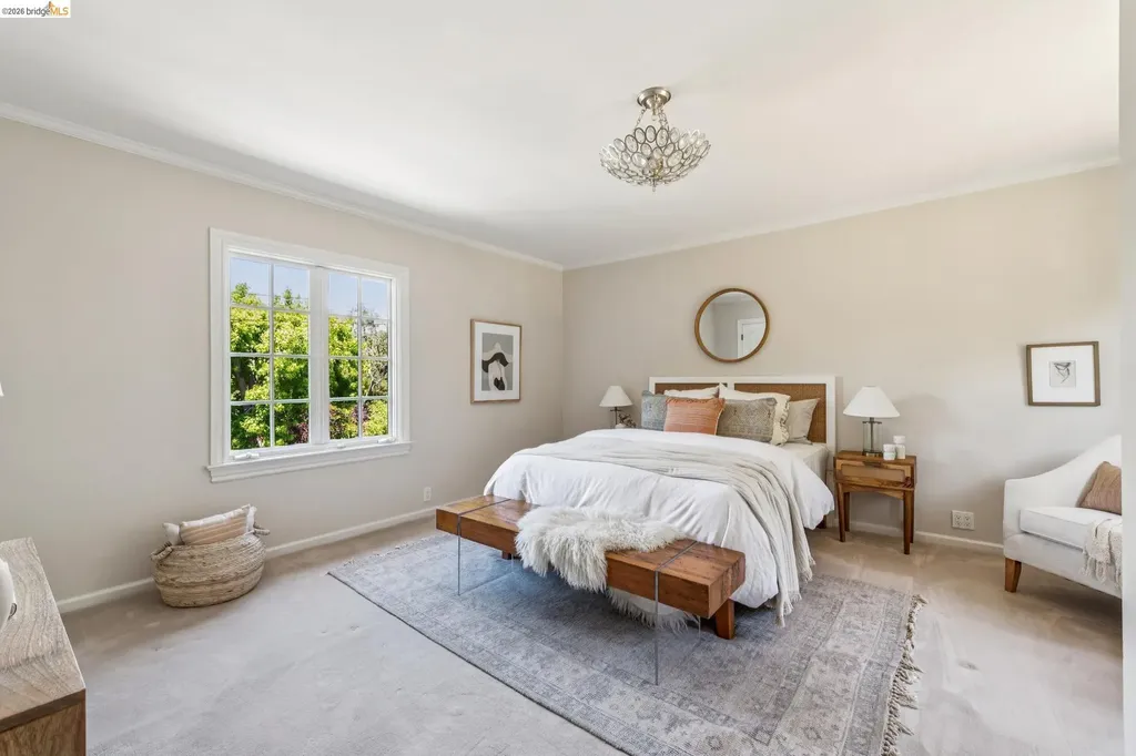 2363 Leimert Boulevard Oakland CA 94602