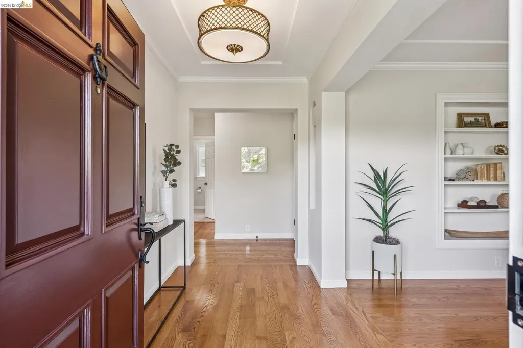 2363 Leimert Boulevard Oakland CA 94602