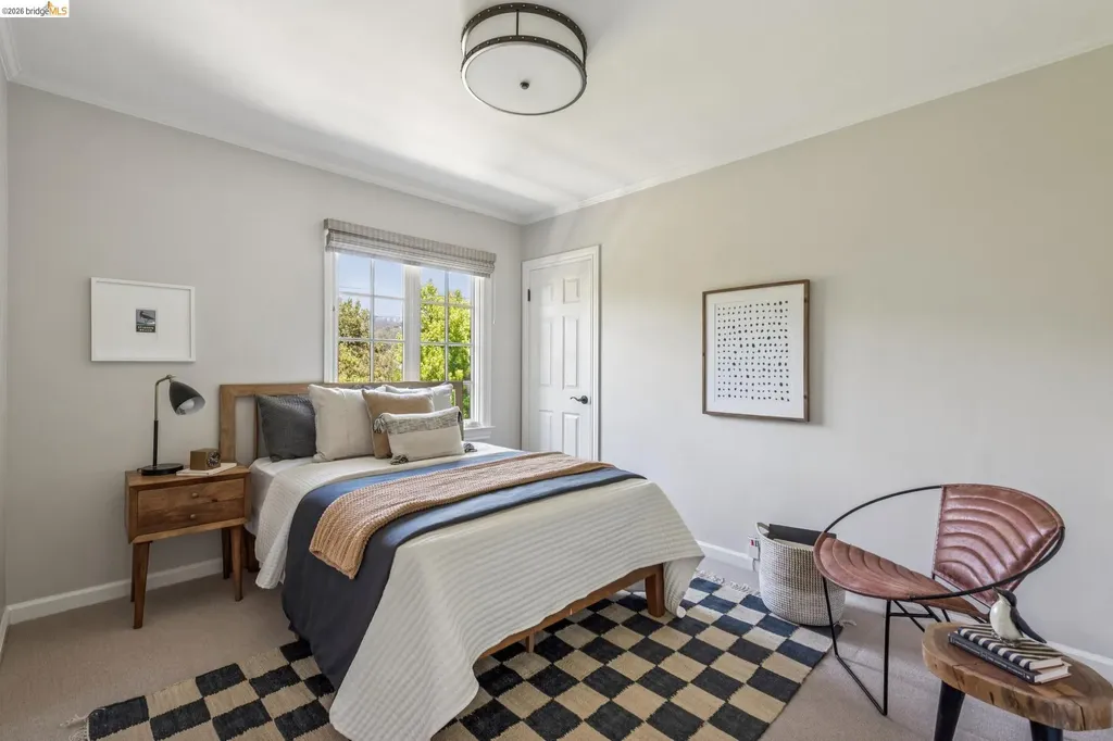 2363 Leimert Boulevard Oakland CA 94602