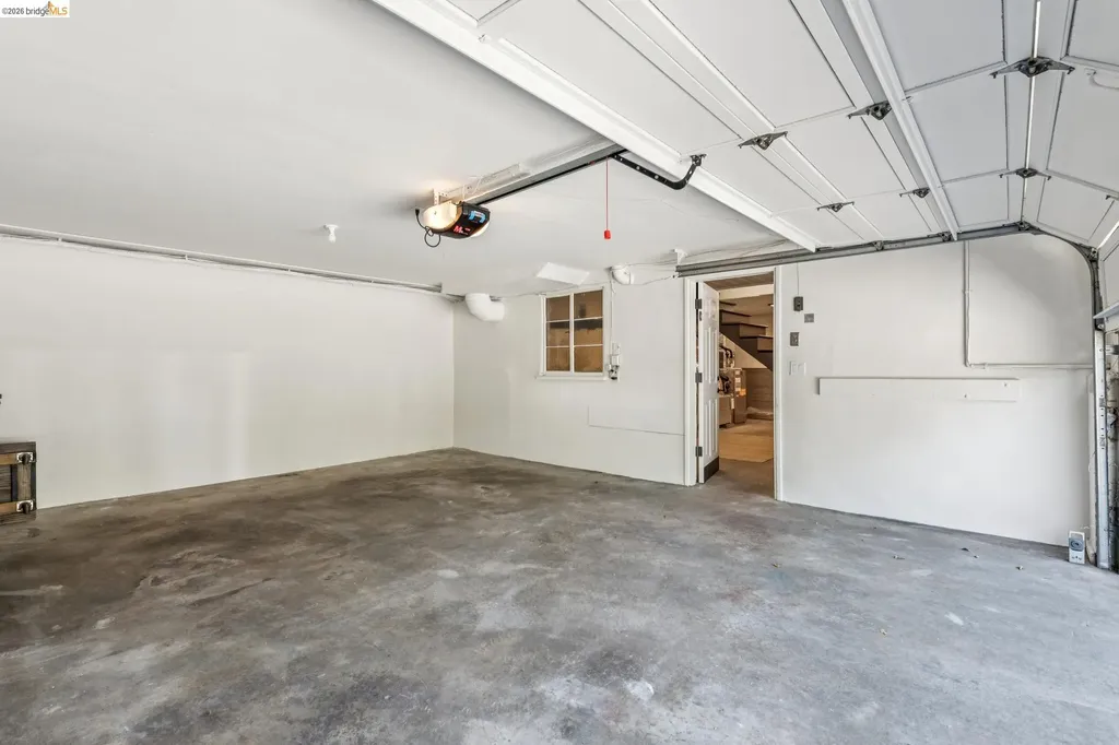 2363 Leimert Boulevard Oakland CA 94602