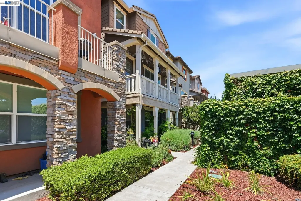 4442 Kennett Terrace Fremont CA 94536