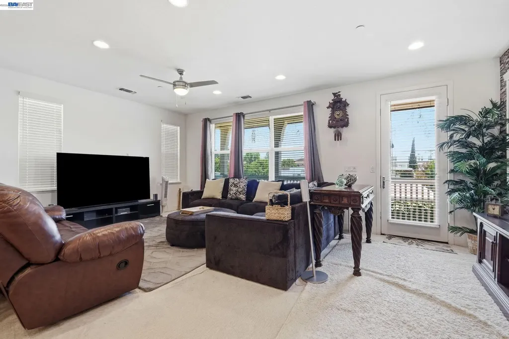 4442 Kennett Terrace Fremont CA 94536