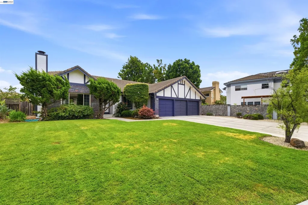38625 Oliver Way Fremont CA 94536