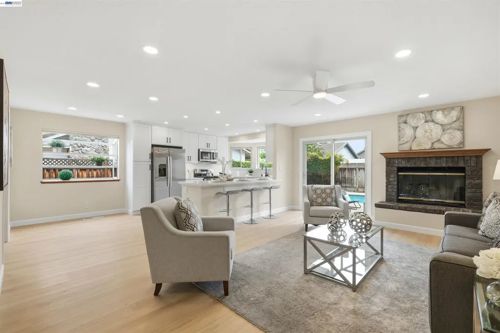 38625 Oliver Way Fremont CA 94536