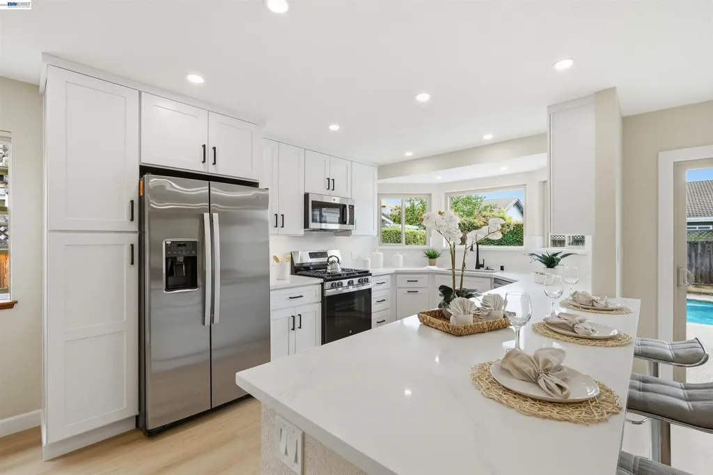 38625 Oliver Way Fremont CA 94536