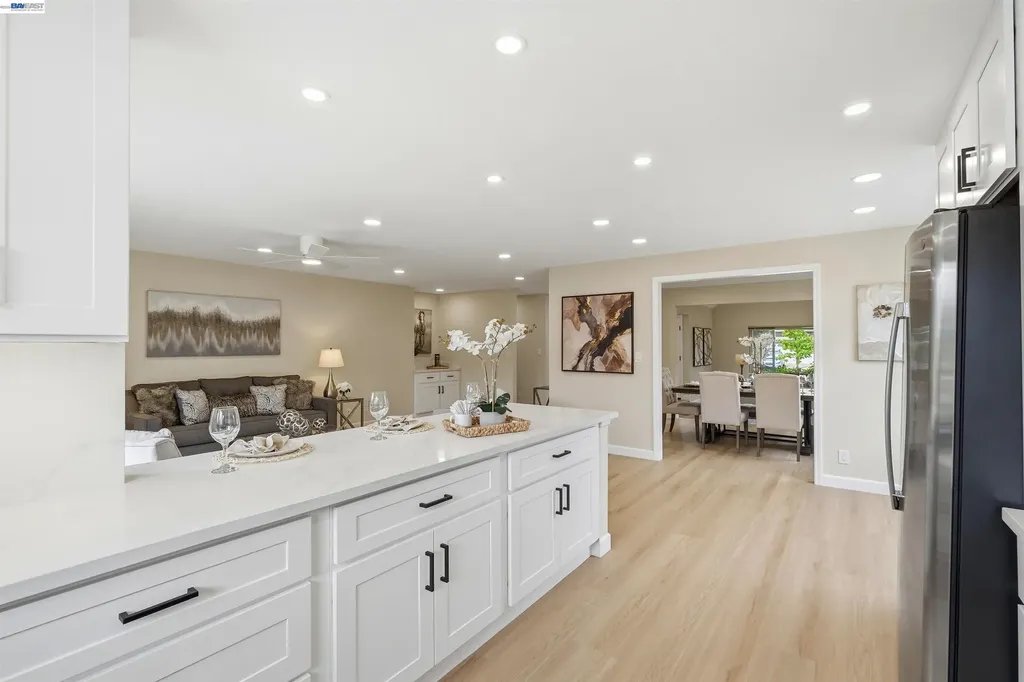 38625 Oliver Way Fremont CA 94536