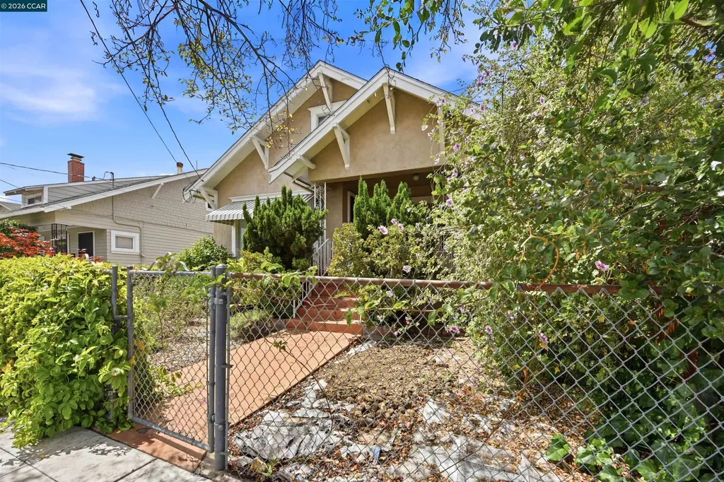 3773 Marion Avenue Oakland CA 94619