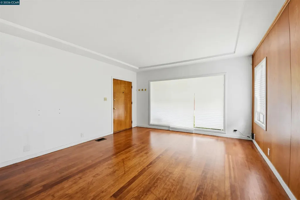 3773 Marion Avenue Oakland CA 94619