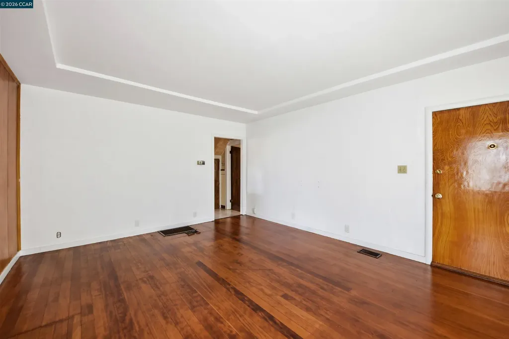 3773 Marion Avenue Oakland CA 94619