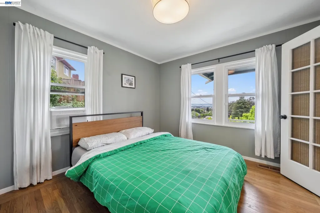 4048 Norton Avenue Oakland CA 94602