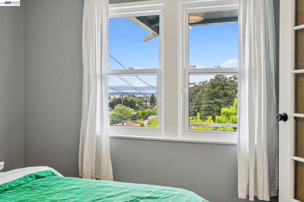 4048 Norton Avenue Oakland CA 94602